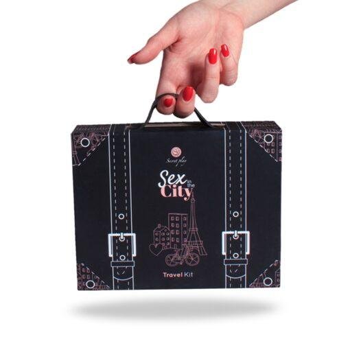 n12098 sex in the city travel kit 1