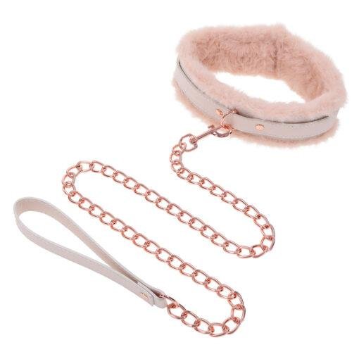 Sex and Mischief Fur Collar and Leash - Image 4